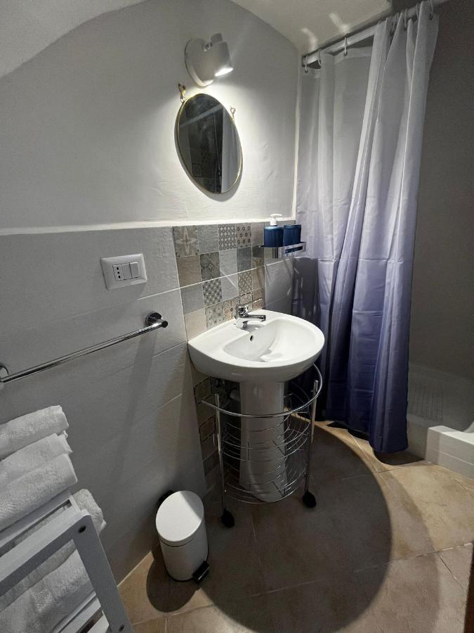 On Ciro Central House Napoli Eksteriør billede